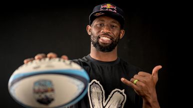 Siya Kolisi Team Image