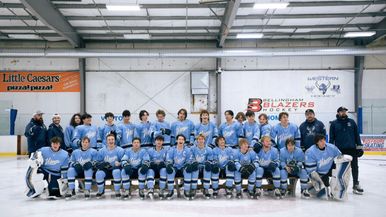 WWU Ice Hockey Team Image