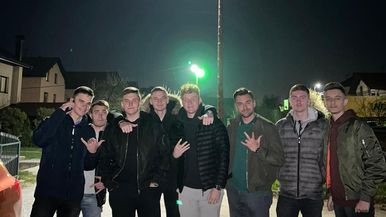 Ložionička bb Team Image